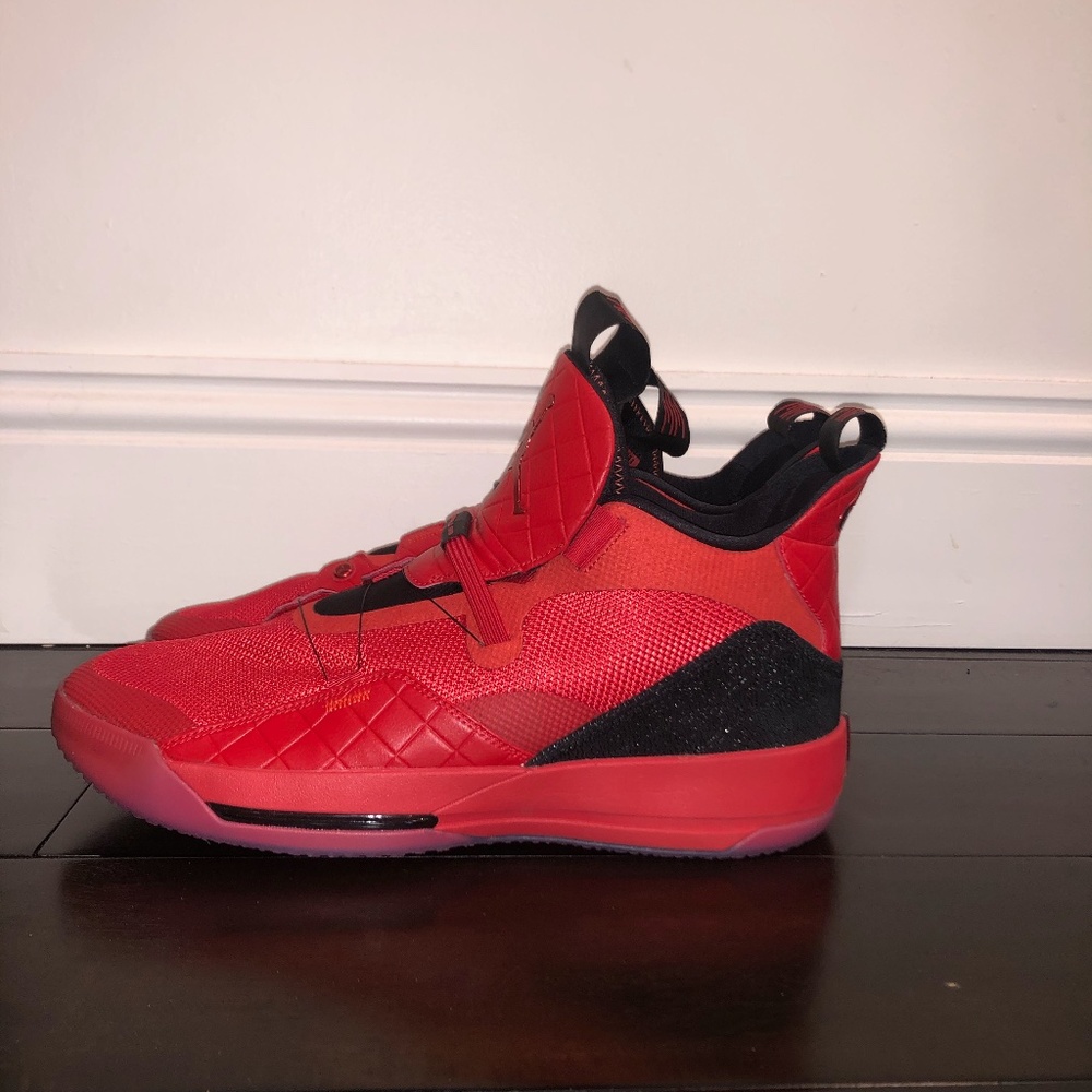 NEW Nike Air Jordan XXXIII 33 Chicago Bulls